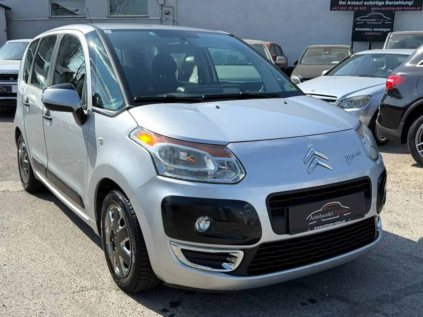 Citroen C3 Picasso 1,4 Tendance Parkhilfe Klima PICKERL 8fachBereift Silber - 1
