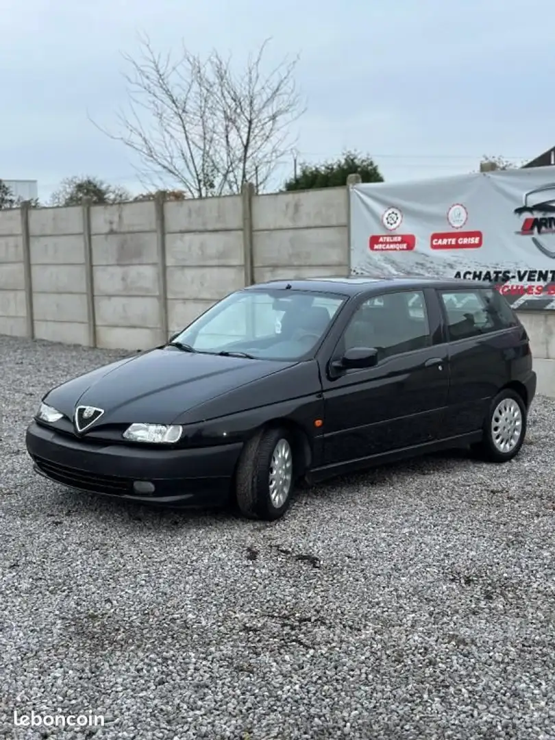 Alfa Romeo 145 Selective Noir - 1