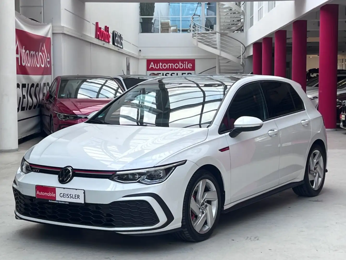 Volkswagen Golf VIII Lim. GTI Panoramad.+Kamera+ACC Weiß - 1
