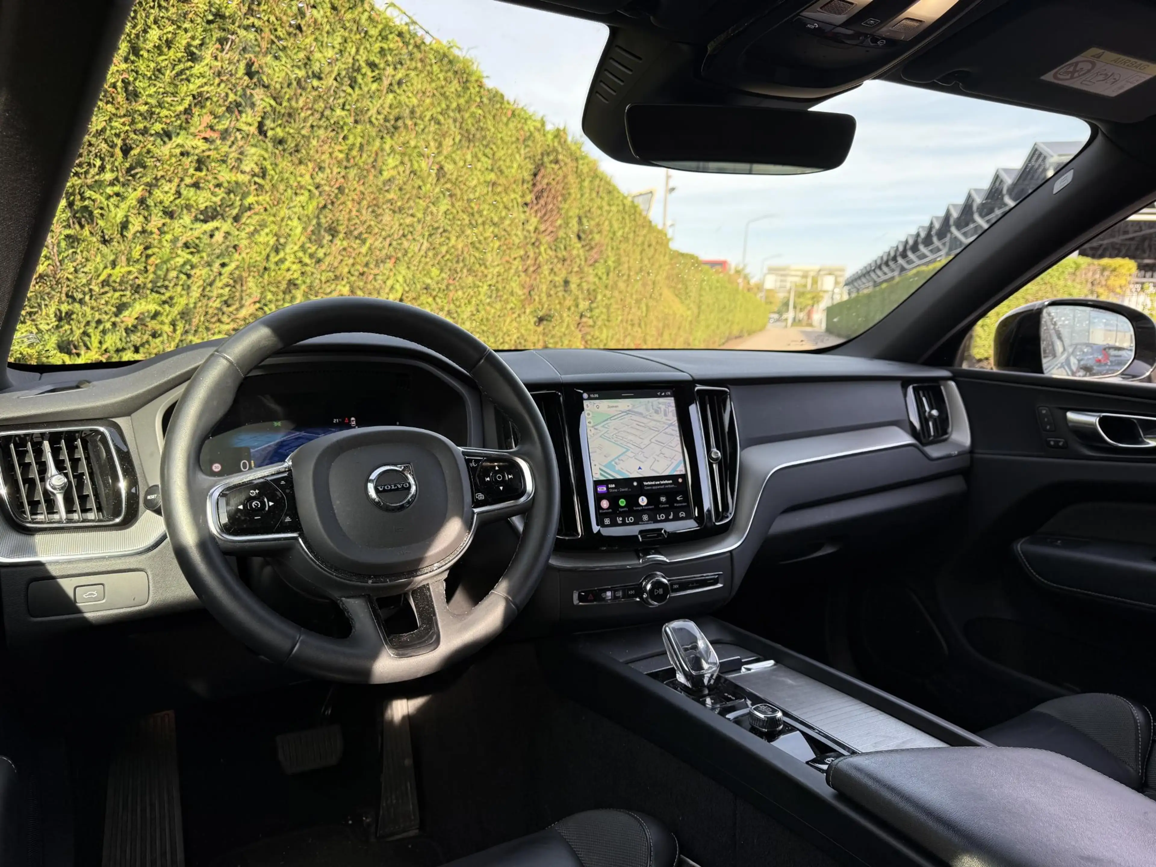 Volvo XC60 B5 Plus Dark — photo 2