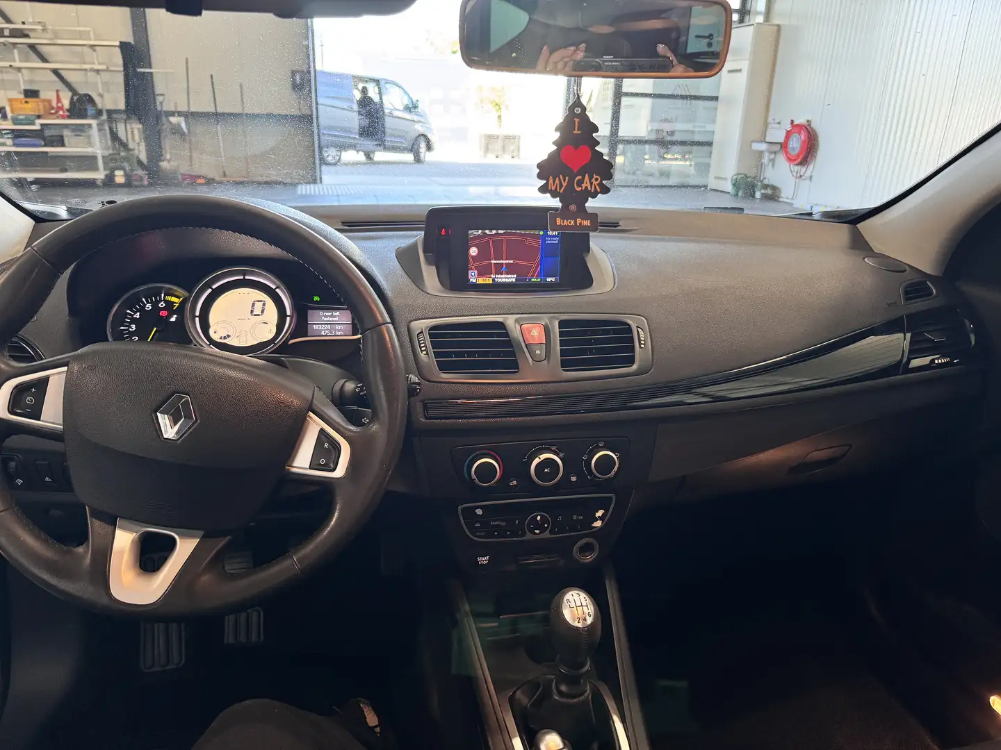 Renault Megane Parisiene Zwart - 2