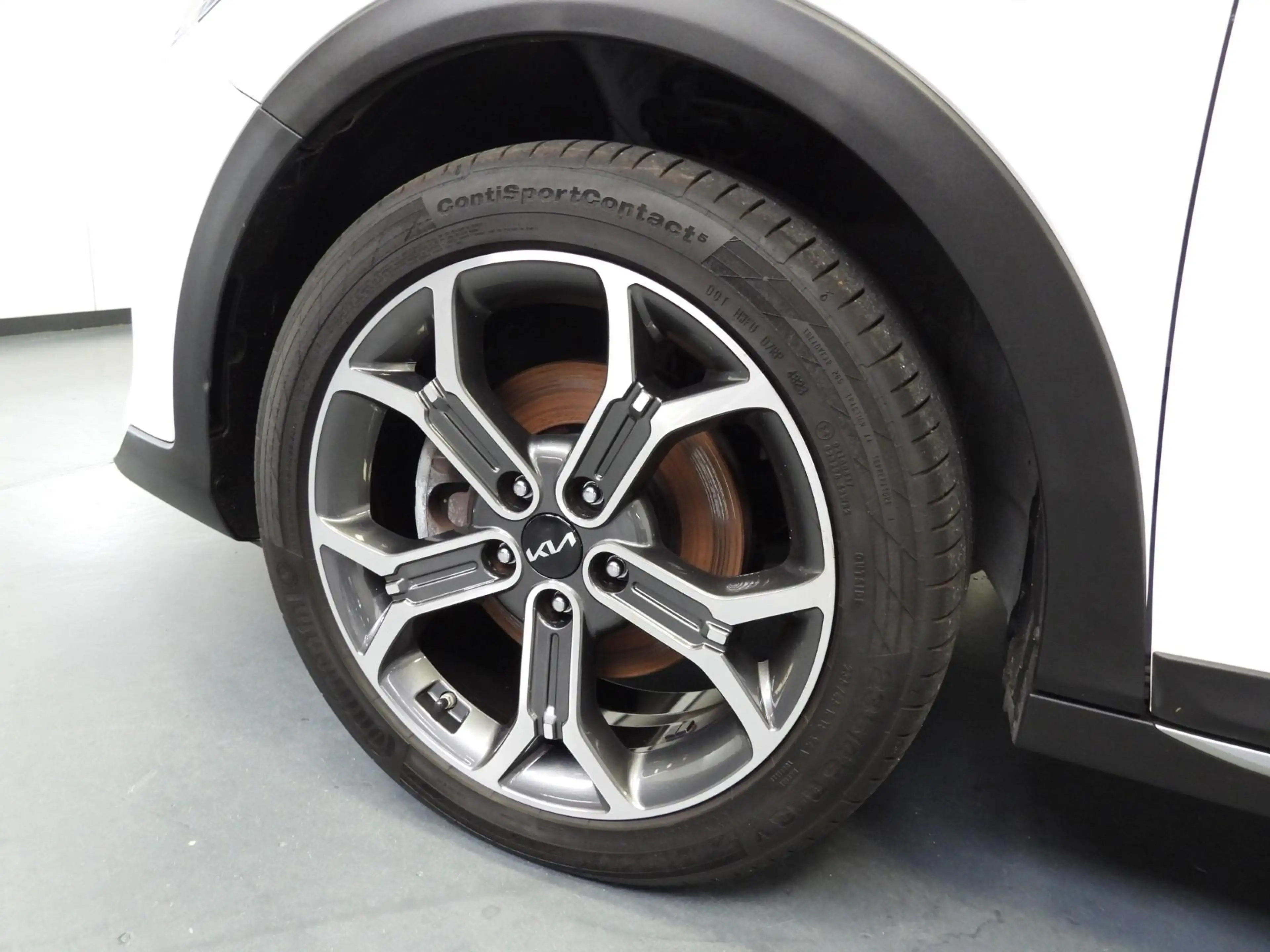 Kia XCeed 1.6 GDi PHEV Plug-In DynamicLine NAVI/CAMERA/LED/1 — photo 38