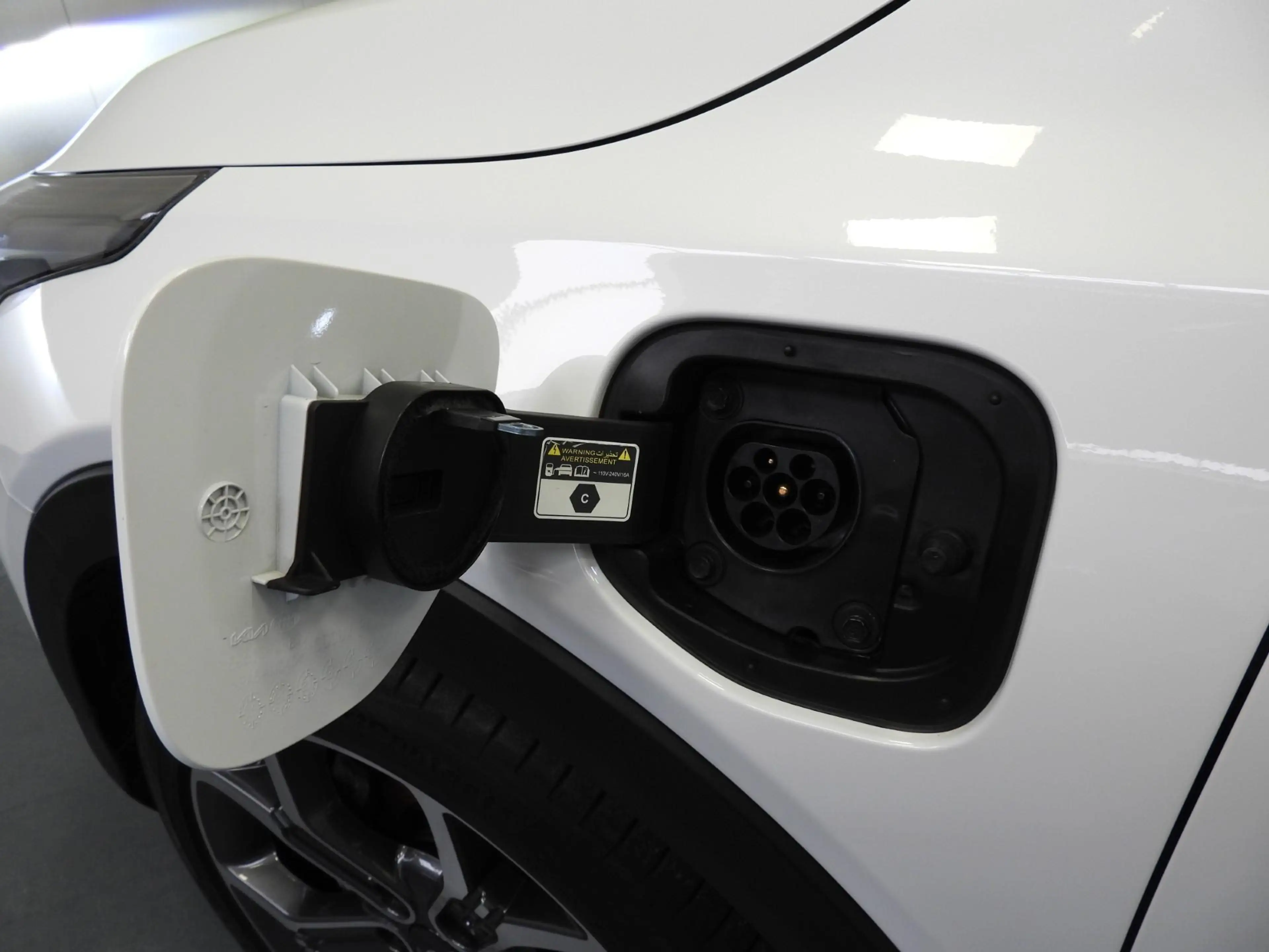Kia XCeed 1.6 GDi PHEV Plug-In DynamicLine NAVI/CAMERA/LED/1 — photo 37