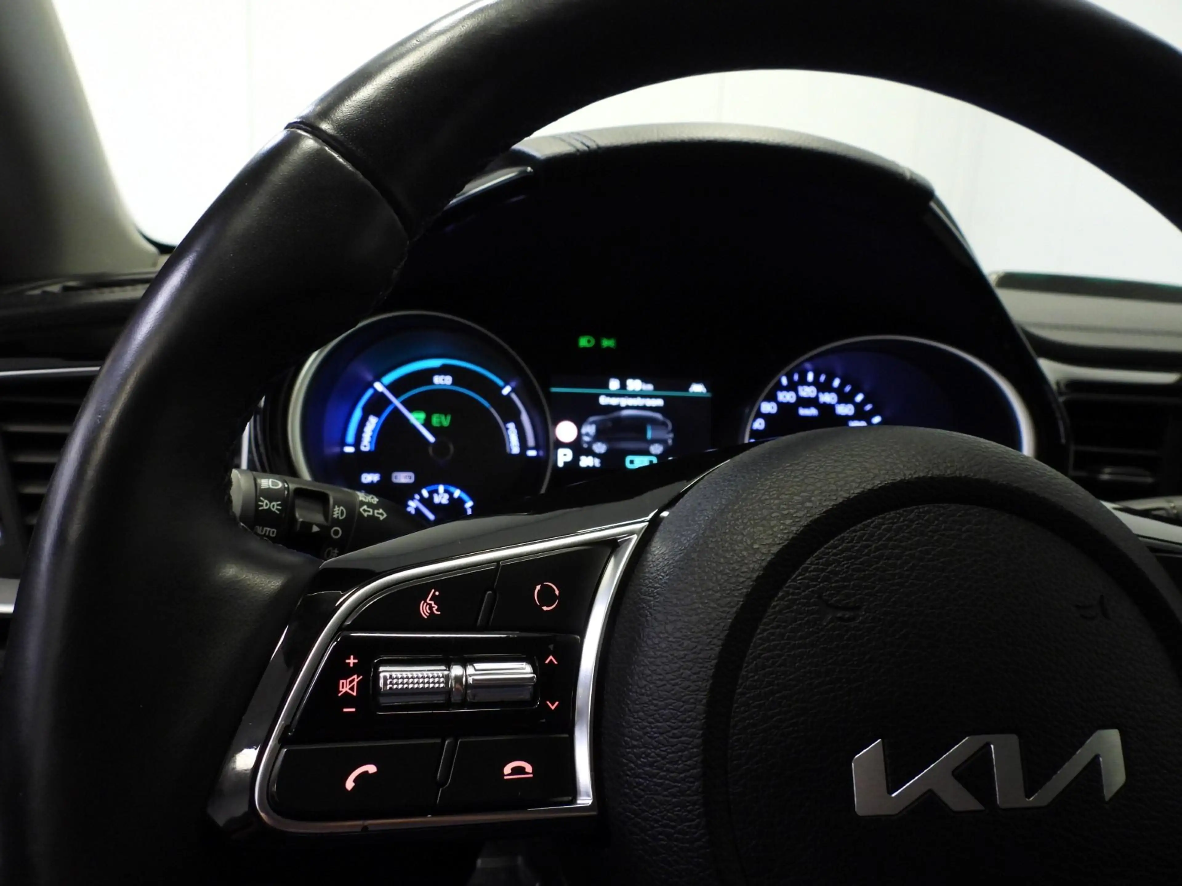 Kia XCeed 1.6 GDi PHEV Plug-In DynamicLine NAVI/CAMERA/LED/1 — photo 16