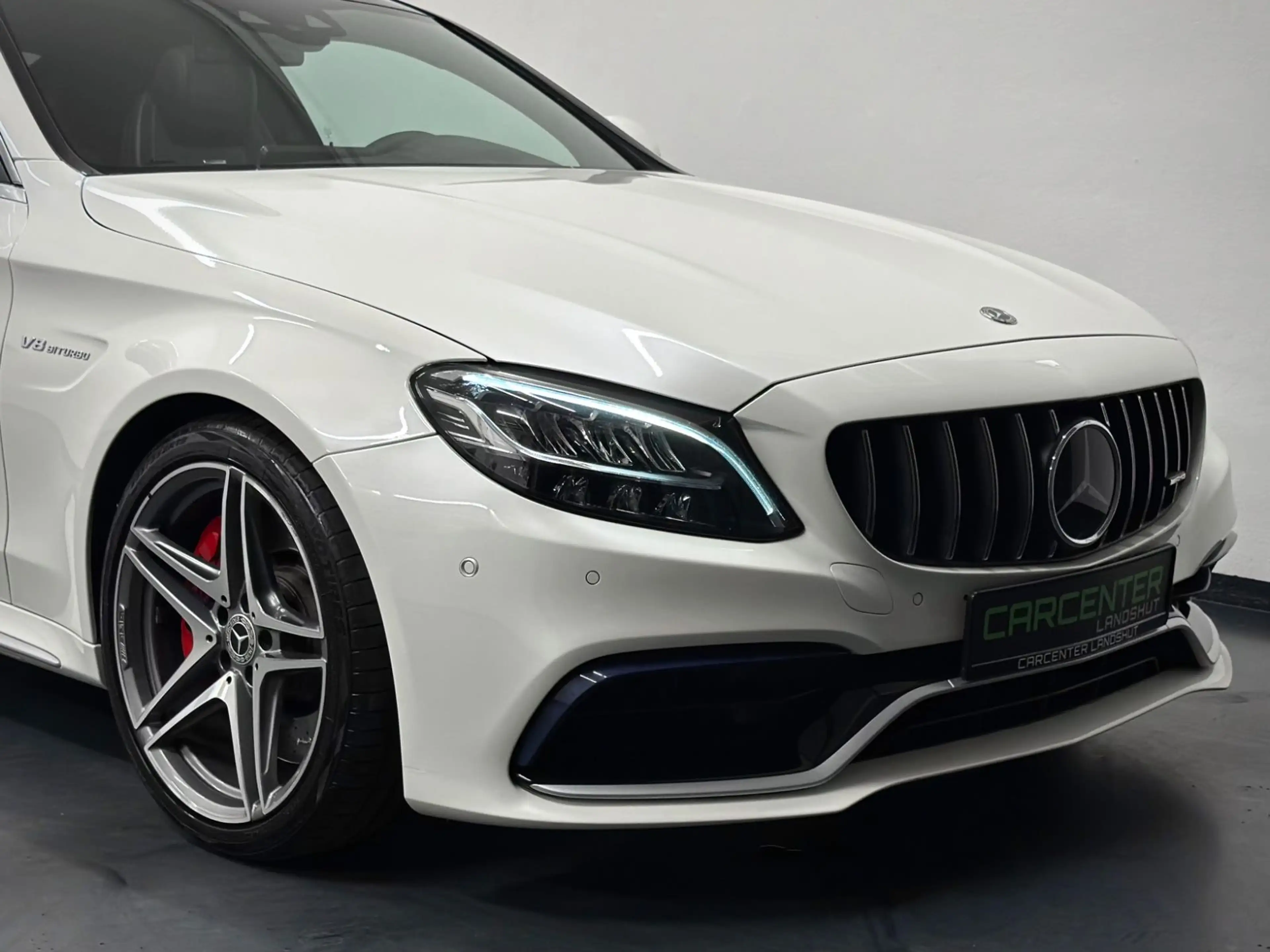 Mercedes-Benz C 63 AMG C63s AMG PANO/DIGITAL/DISTRONIC/BURMESTER/MEMORY — photo 12