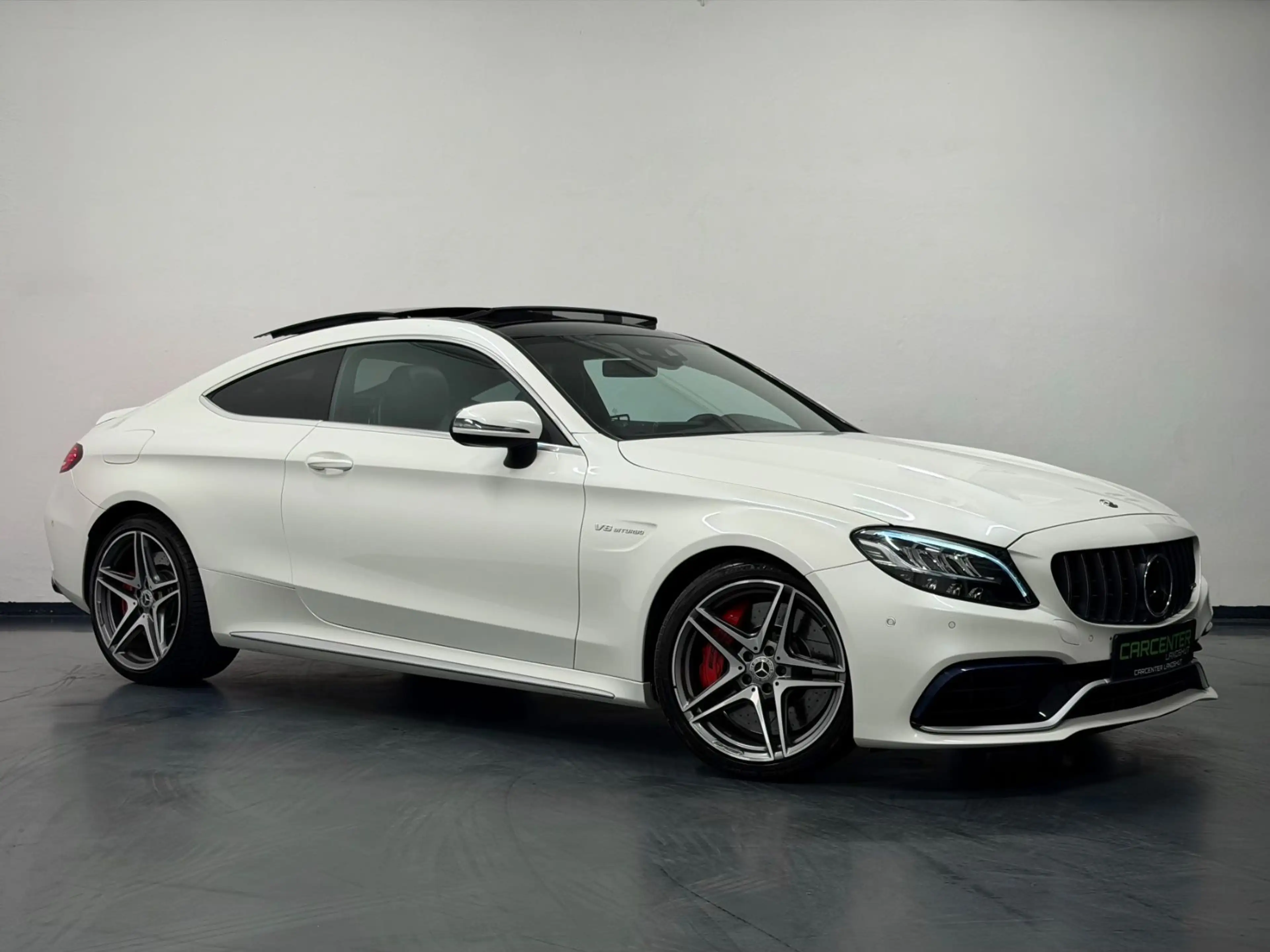 Mercedes-Benz C 63 AMG C63s AMG PANO/DIGITAL/DISTRONIC/BURMESTER/MEMORY — photo 6