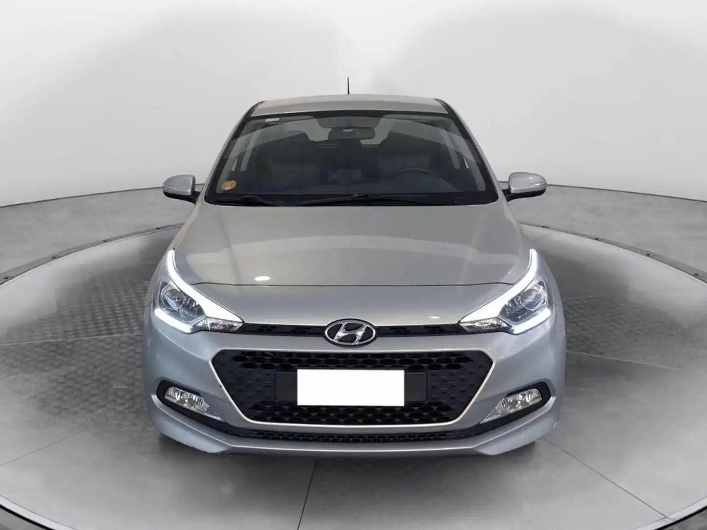 Hyundai i20 1.2 Comfort econext 84cv 5p Gris - 2