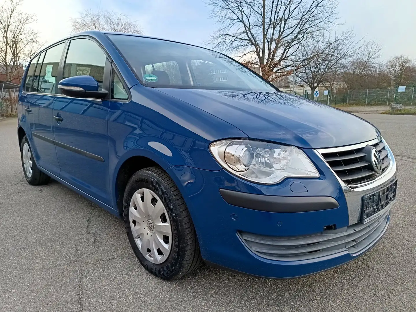 Volkswagen Touran Conceptline 7-sitze Blau - 1