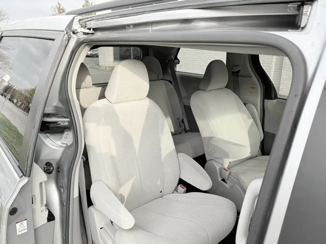 Toyota Sienna fotografie Toyota Sienna