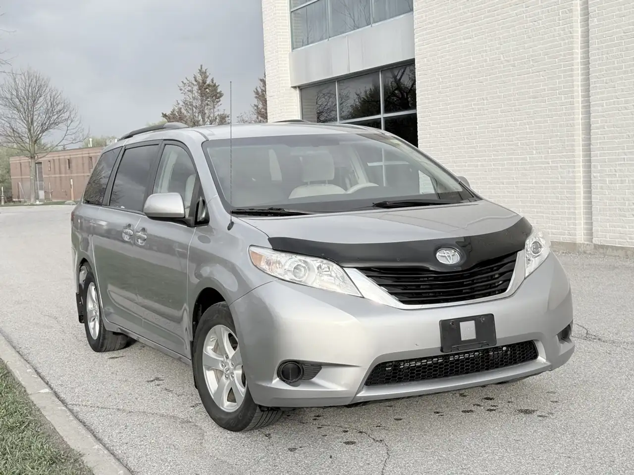 2012 Toyota Sienna