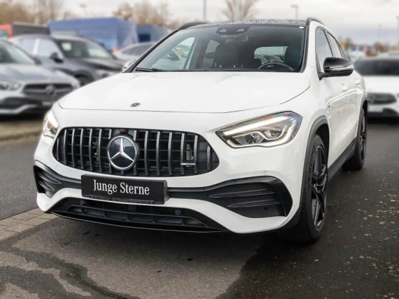 Mercedes-Benz GLA 35 AMG