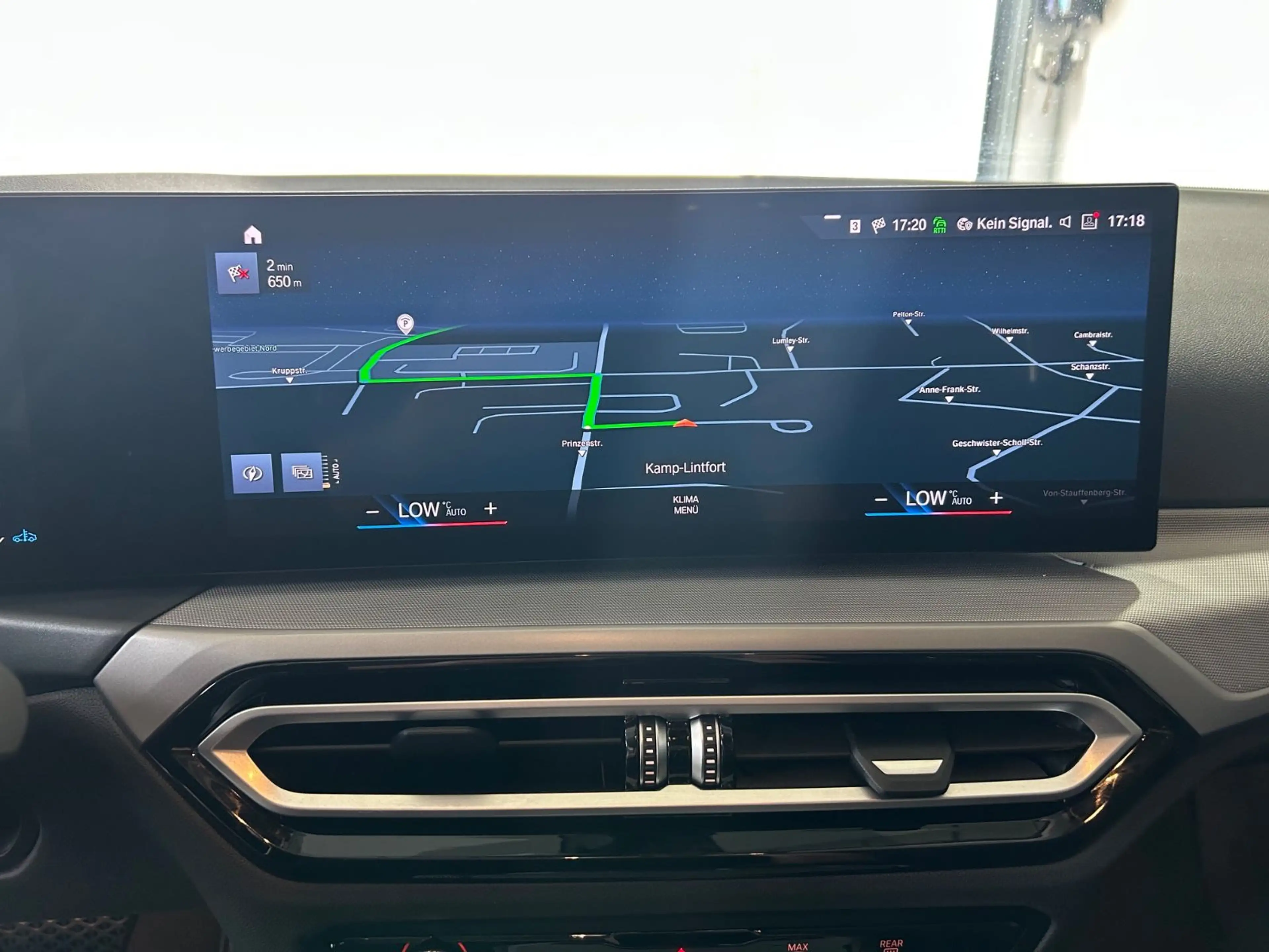 BMW 318 d Touring Sport Line mod23 LEDER Navi LED — photo 13
