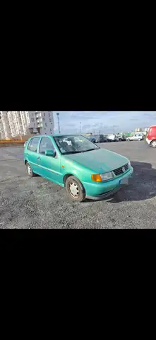 Volkswagen Polo view 2