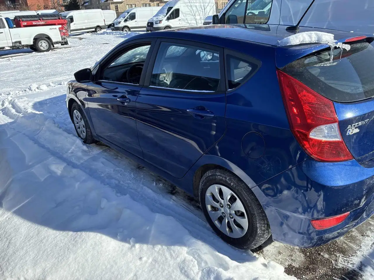 Hyundai ACCENT снимка Hyundai ACCENT