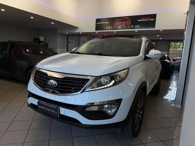 Kia Sportage view 3