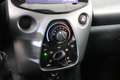 Toyota Aygo 1.0 VVT-i X-play AIRCO | CARPLAY | CAMERA | BLUETO Grey - thumbnail 23