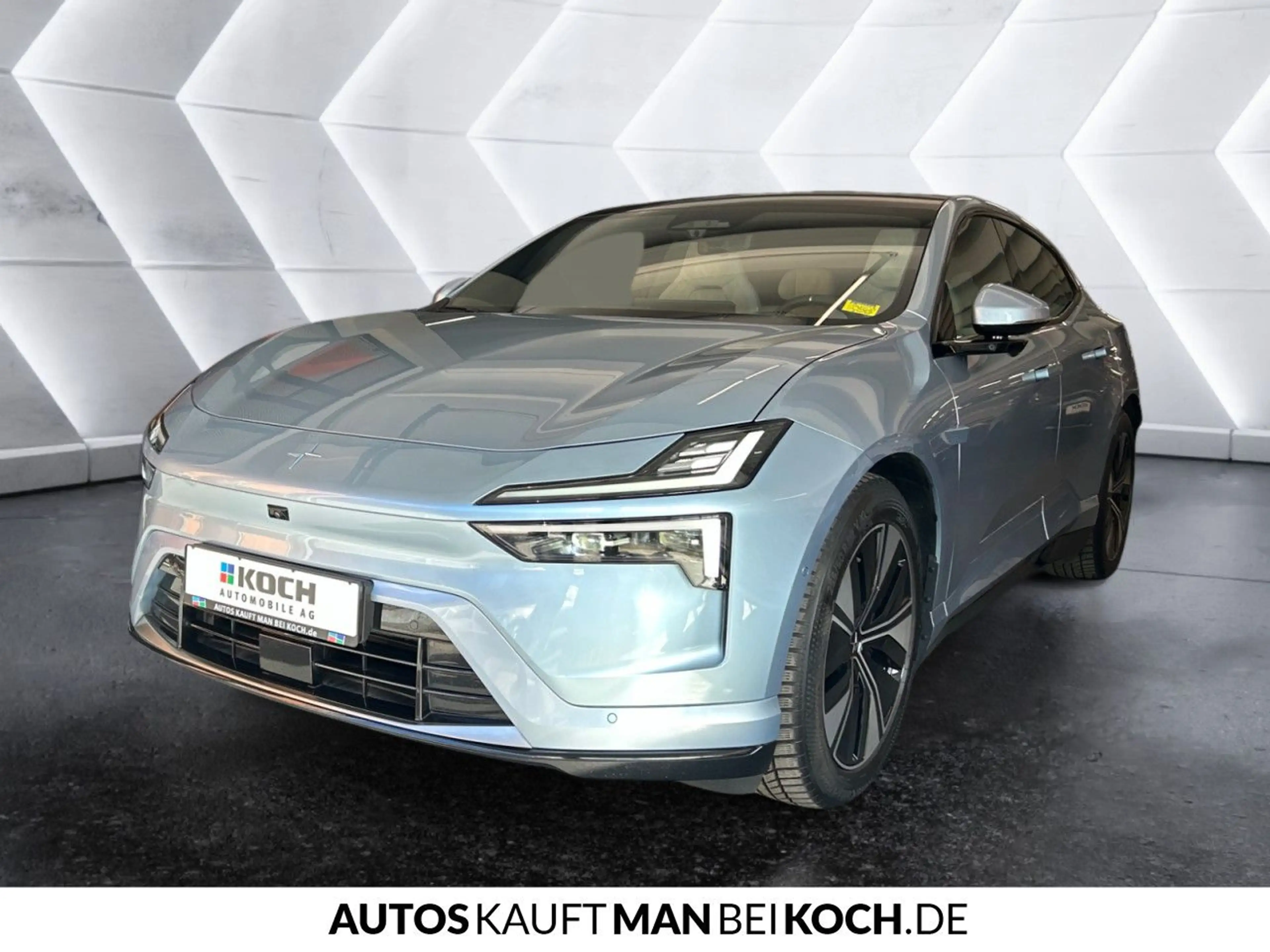 Polestar 4 Long Range Single PILOT PLUS BLIS HUD HK PAN GOO — photo 3
