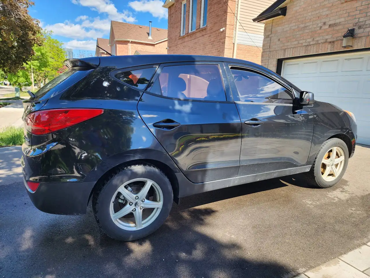 Hyundai TUCSON photo Hyundai TUCSON