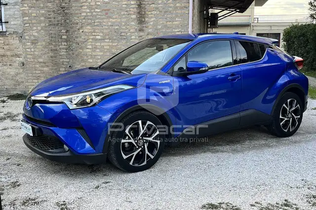 Toyota C-HR C-HR 1.8 Hybrid E-CVT Trend