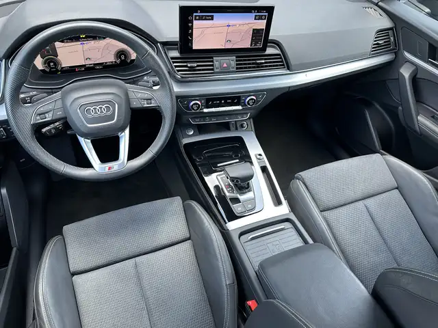 Audi Q5 view 15