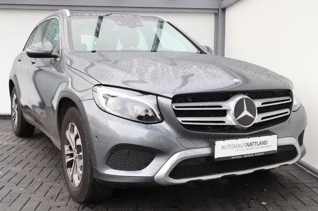 Mercedes-Benz GLC 250 4Matic PANO RFK AHK