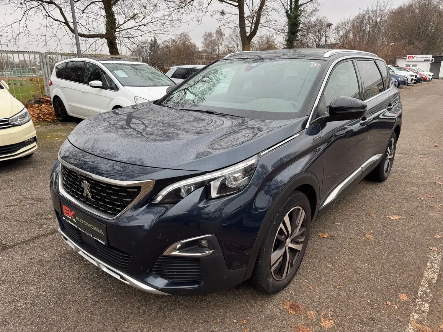 Peugeot 5008 Allure GT-Line Aut Leder Navi Pano 7 Sitze, - 1