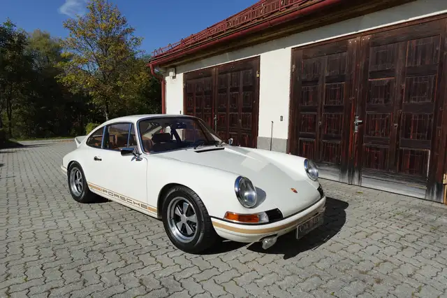 Porsche 911 T 2.0 Coupe Karmann "Singer-Style" Ansicht 44