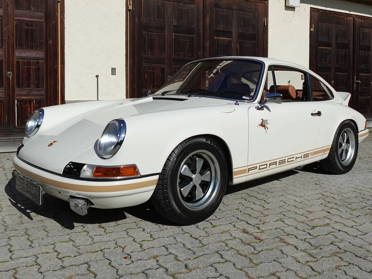 Porsche 911 T 2.0 Coupe Karmann "Singer-Style"