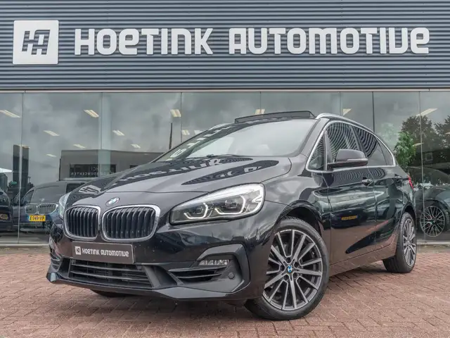 BMW 220 2-serie Active Tourer 220i High Executive | Pano |