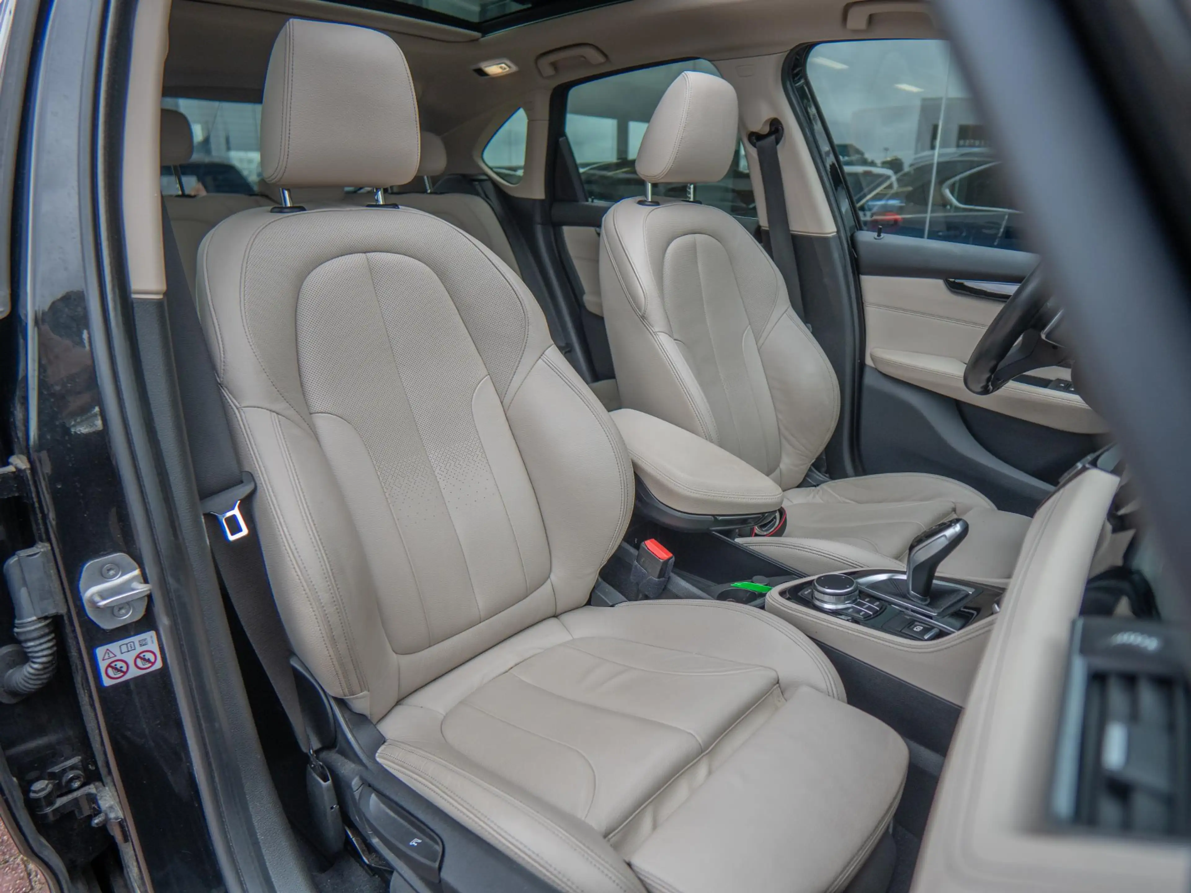 BMW 220 2-serie Active Tourer 220i High Executive | Pano | — photo 38