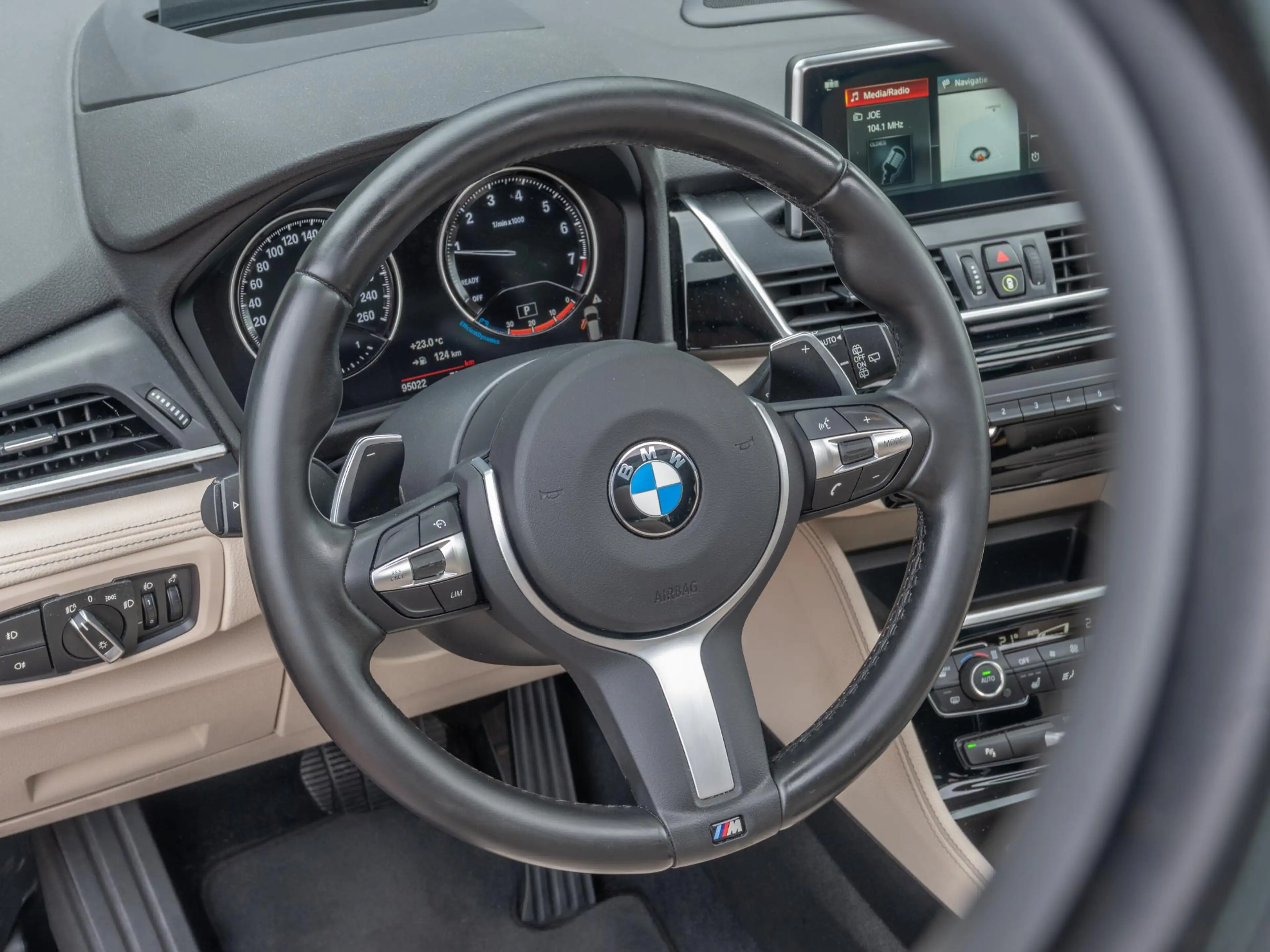 BMW 220 2-serie Active Tourer 220i High Executive | Pano | — photo 6