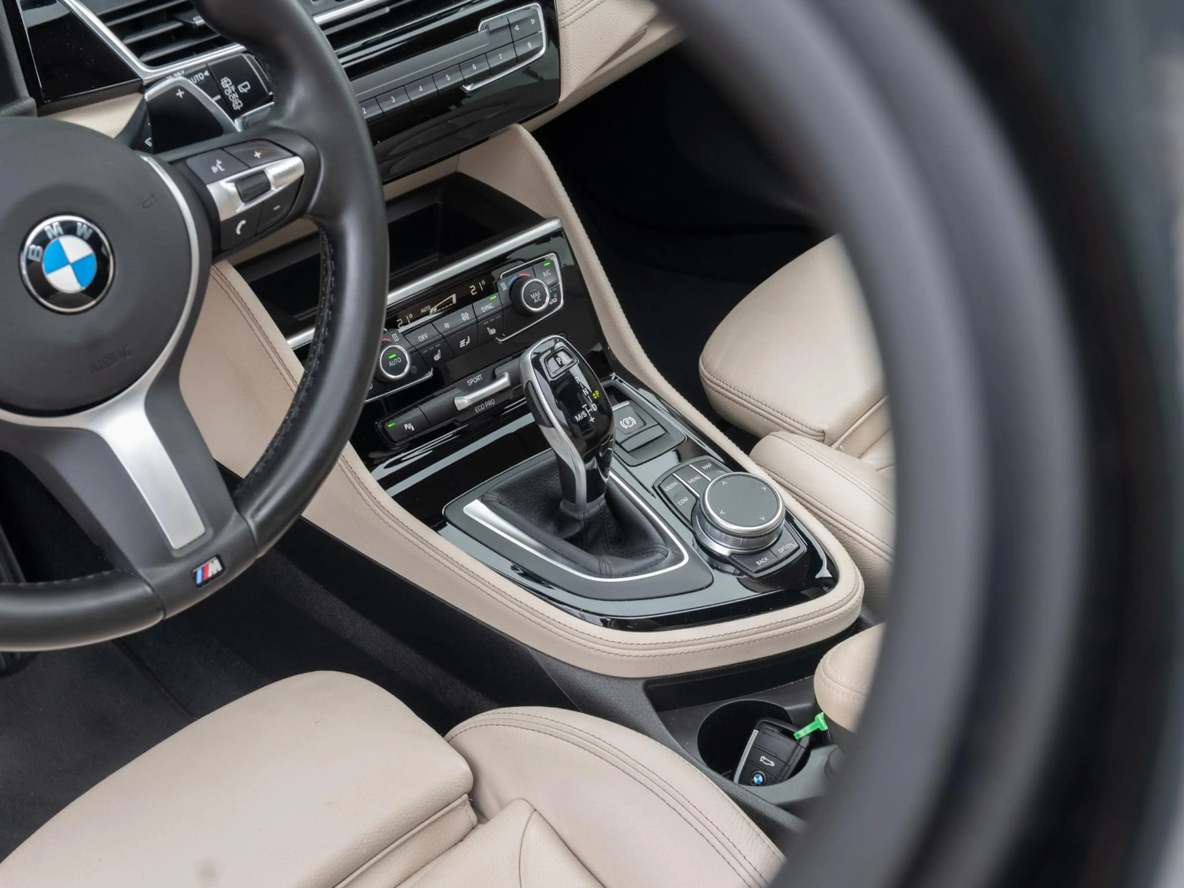 BMW 220 2-serie Active Tourer 220i High Executive | Pano | — photo 13