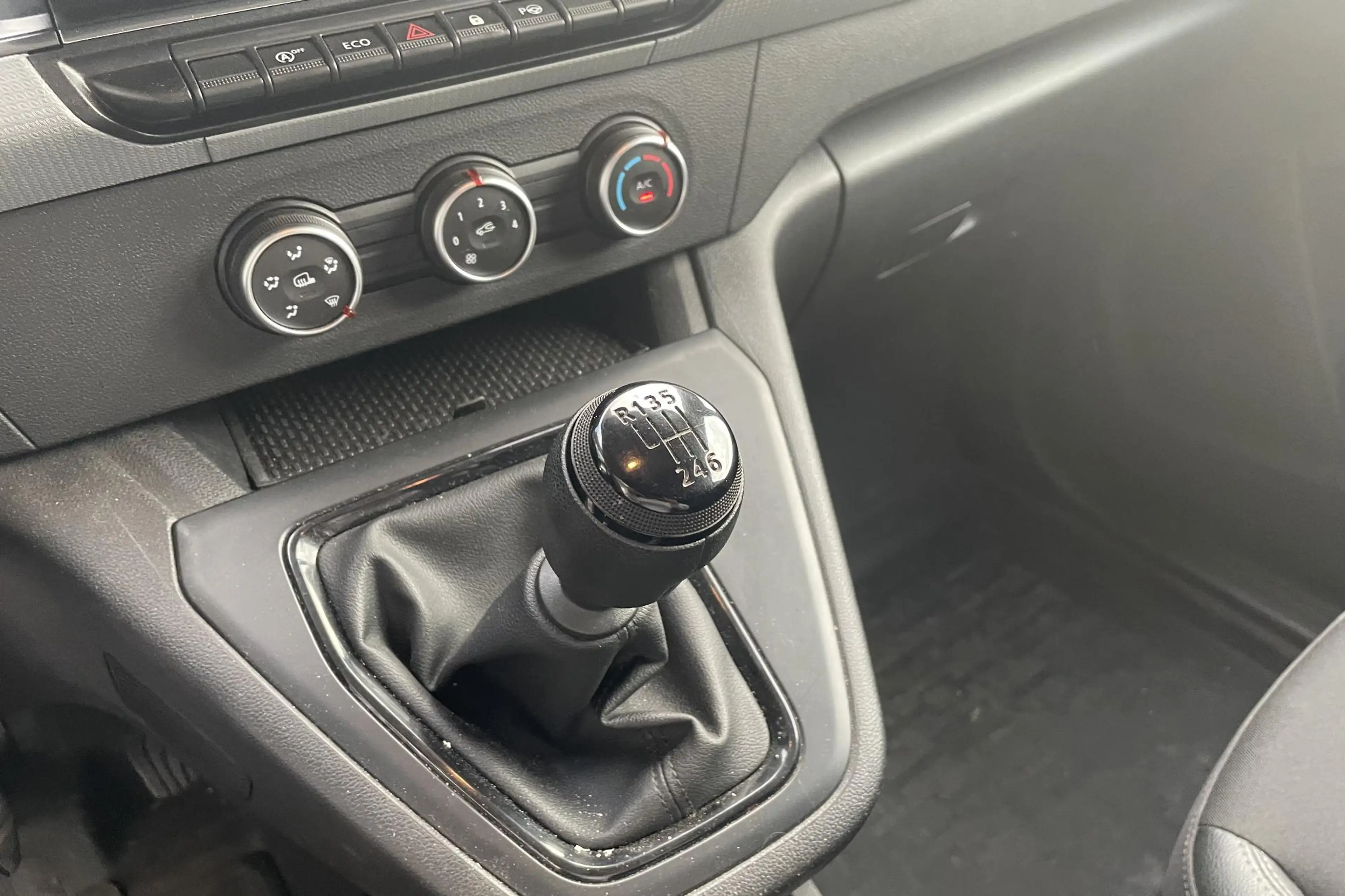 Renault Kangoo 1.5 Blue dCi 75 Comfort L1 | Trekhaak | Camera | A — photo 15