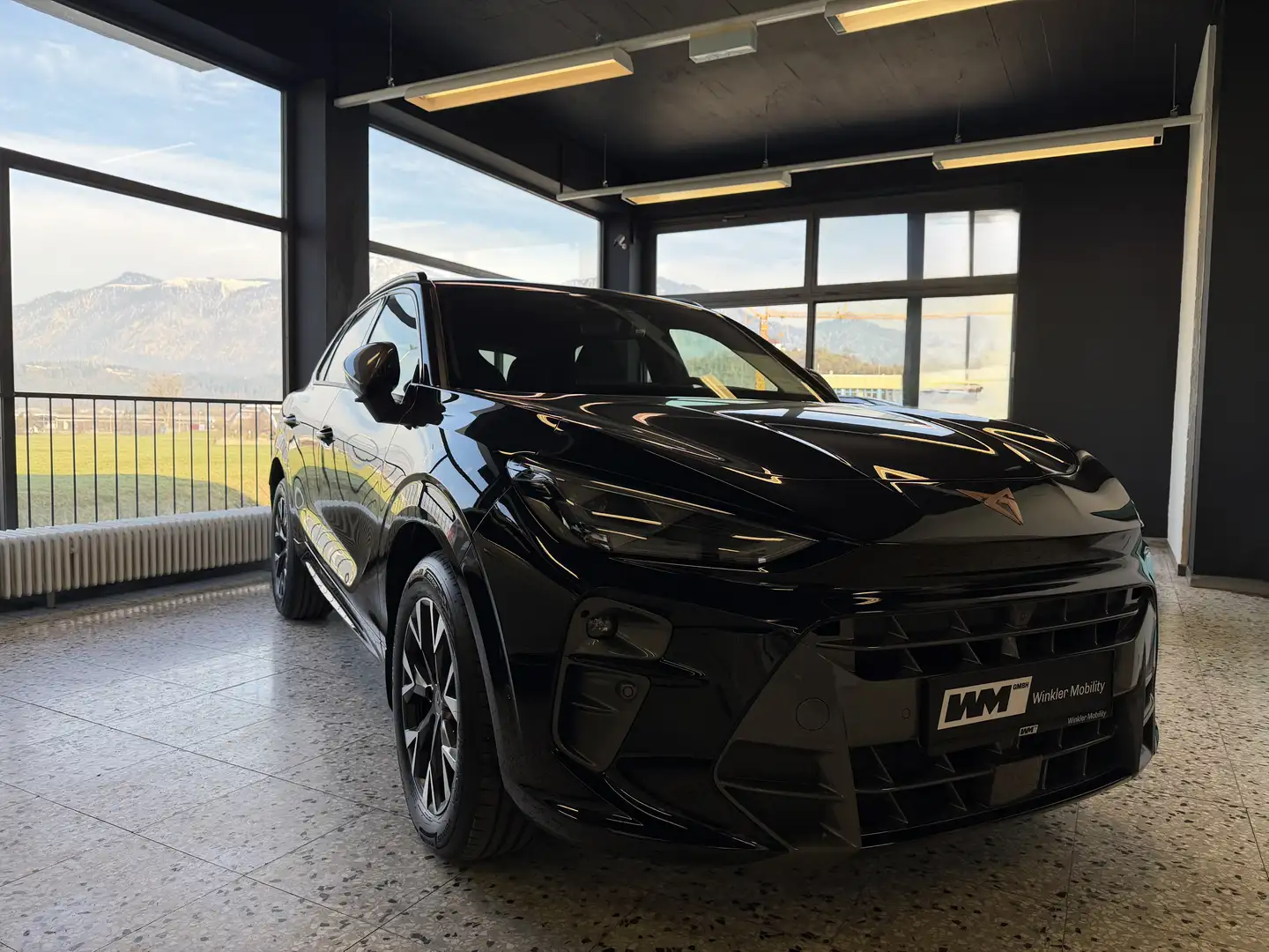 CUPRA Terramar 1,5 eTSI DSG Edge Paket,Intell. Drive Paket, Neu Schwarz - 1