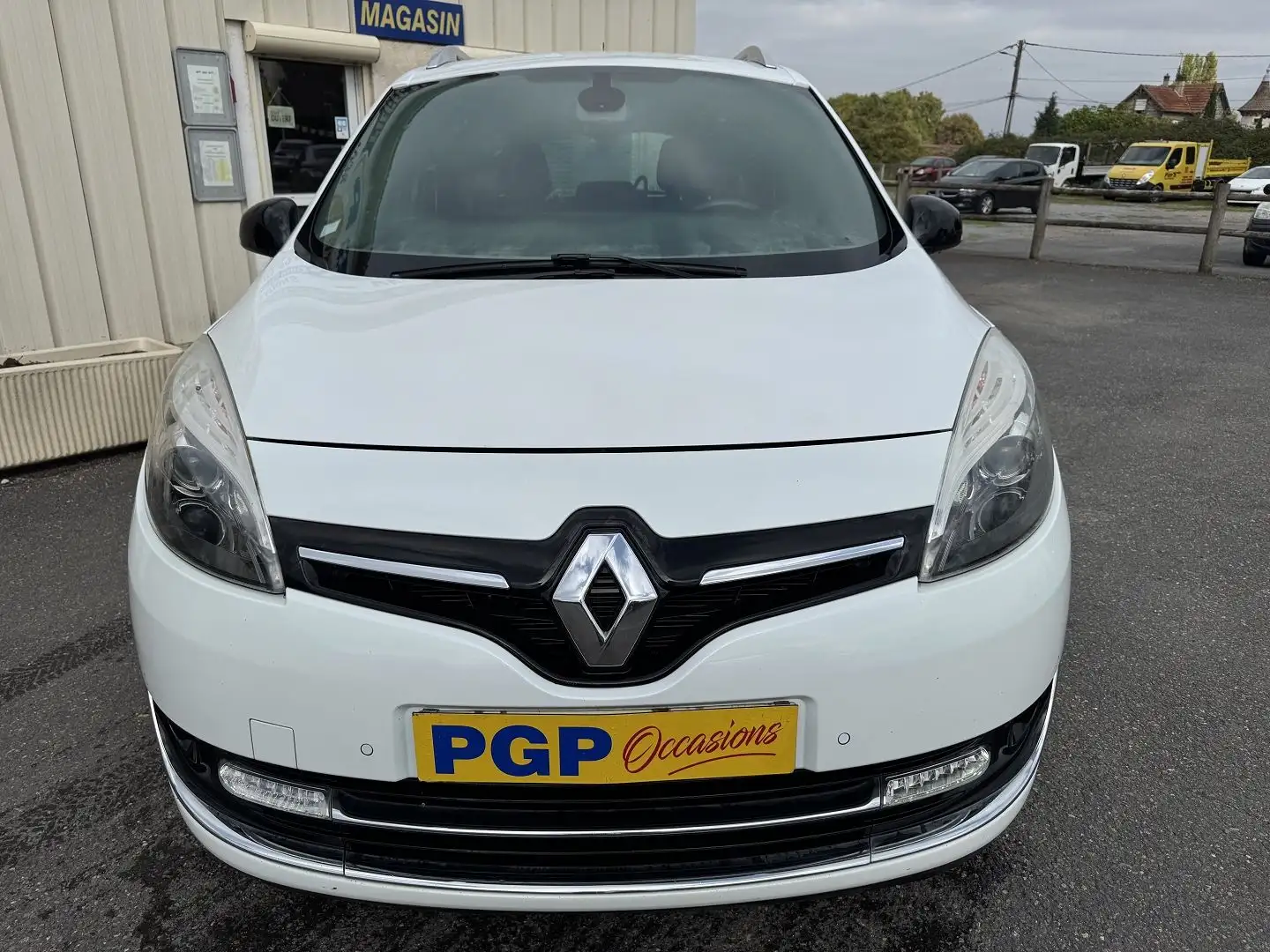Renault Grand Scenic 1.2 TCE 130CH ENERGY BOSE 5 PLACES Blanc - 2