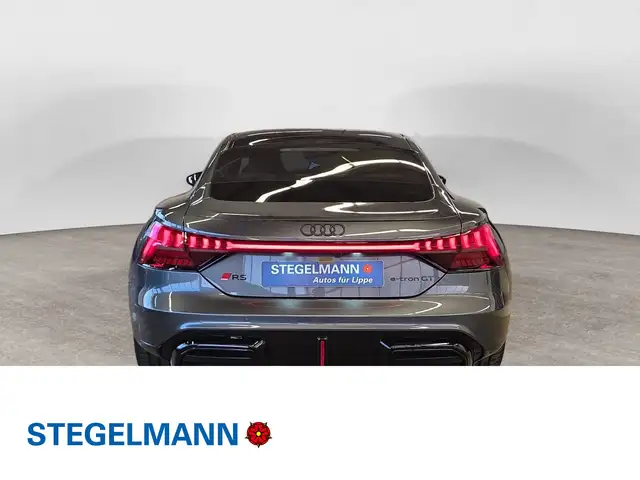 Audi RS e-tron GT MATRIX HEAD-UP ACC