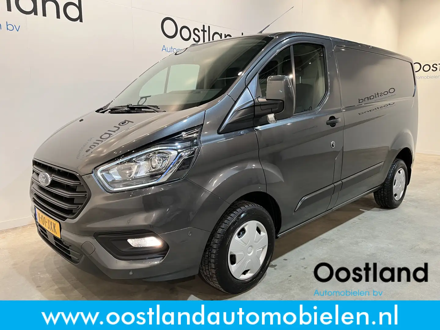 Ford Transit Custom 280 2.0 TDCI L1H1 Trend 130 PK / Euro 6 / Airco / Grijs - 1