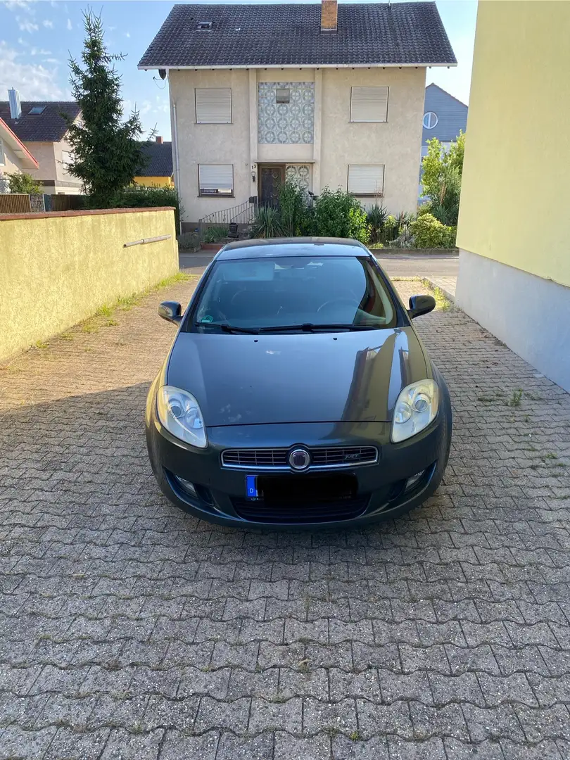 Fiat Bravo 1.4 T-JET 16V Emotion Grau - 1