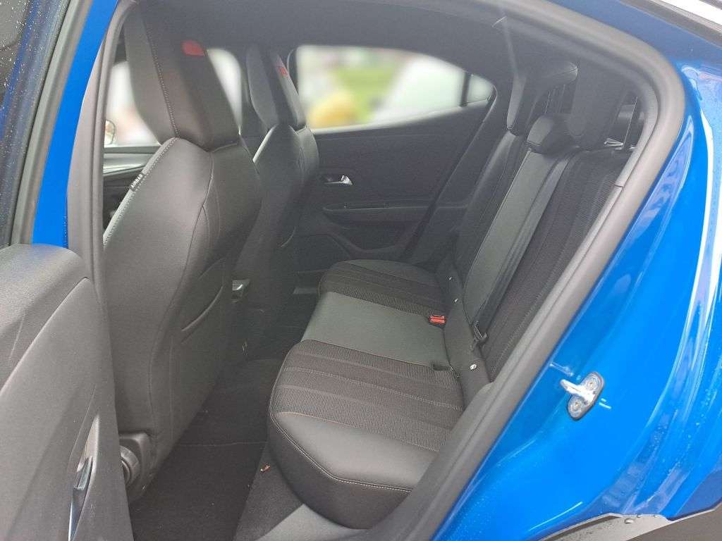 Opel Mokka E