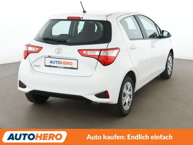 Toyota Yaris view 6
