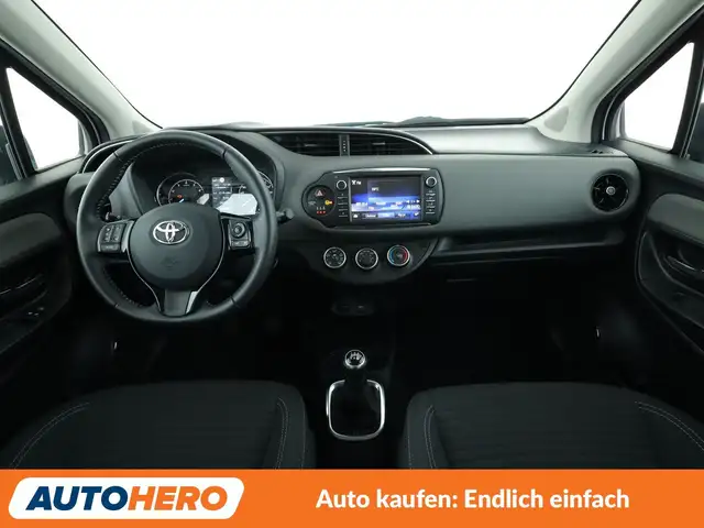 Toyota Yaris view 12