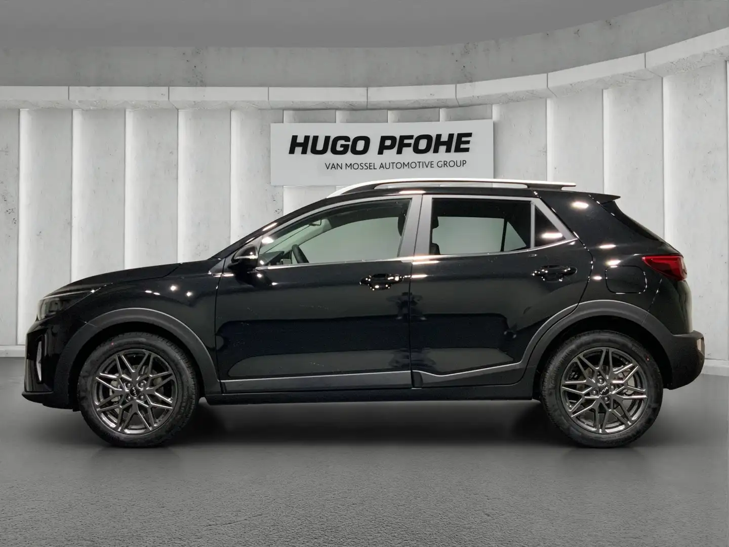 Kia Stonic Nightline Edition 1.0 T-GDI Auto Schwarz - 2