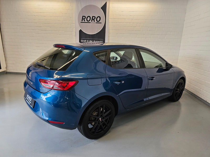 SEAT Leon 2.0 TDI Style + LED/8-Reifen/5-Türer — photo 7