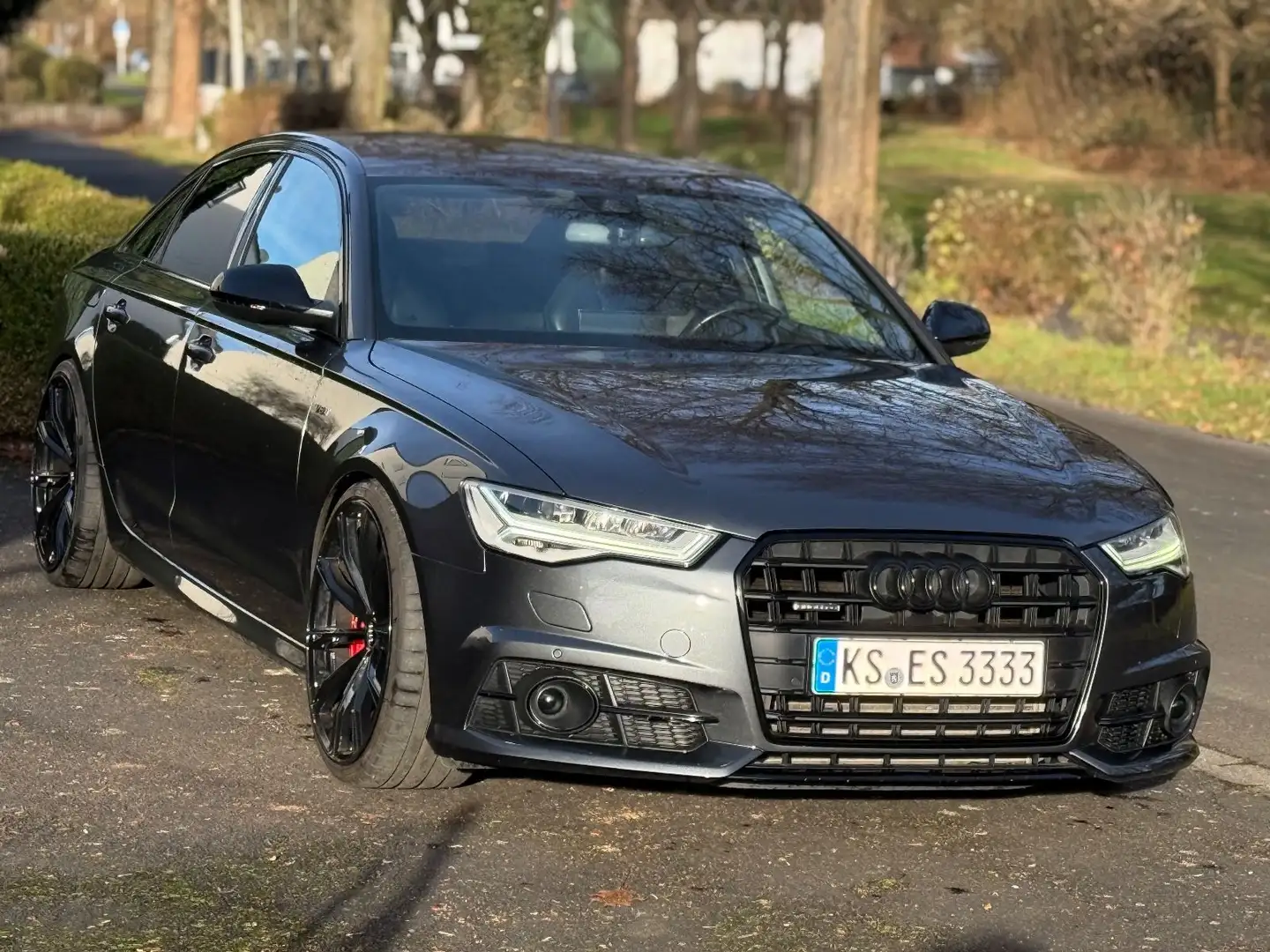 Audi A6 Lim. 3.0 TDI quattro competition Grau - 2
