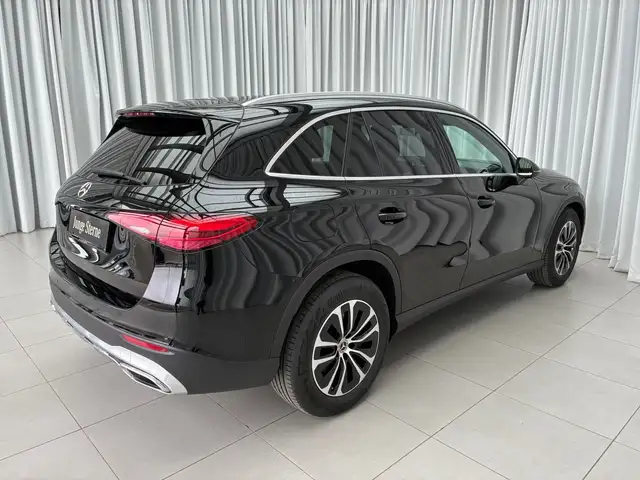 Mercedes-Benz GLC 200 d 4MATIC Österreich-Edition Winterp. Ansicht 5