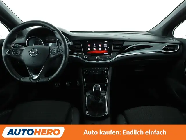 Opel Astra view 12