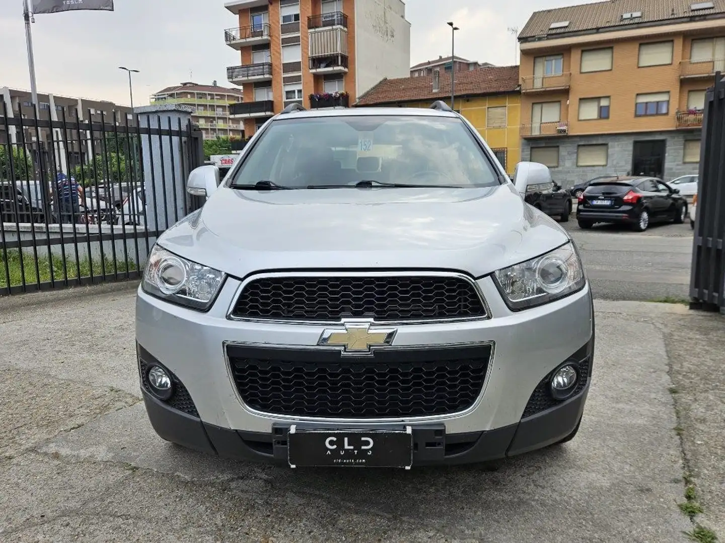 Chevrolet Captiva 2.2 VCDi 163CV 2WD 7POSTI Grigio - 2