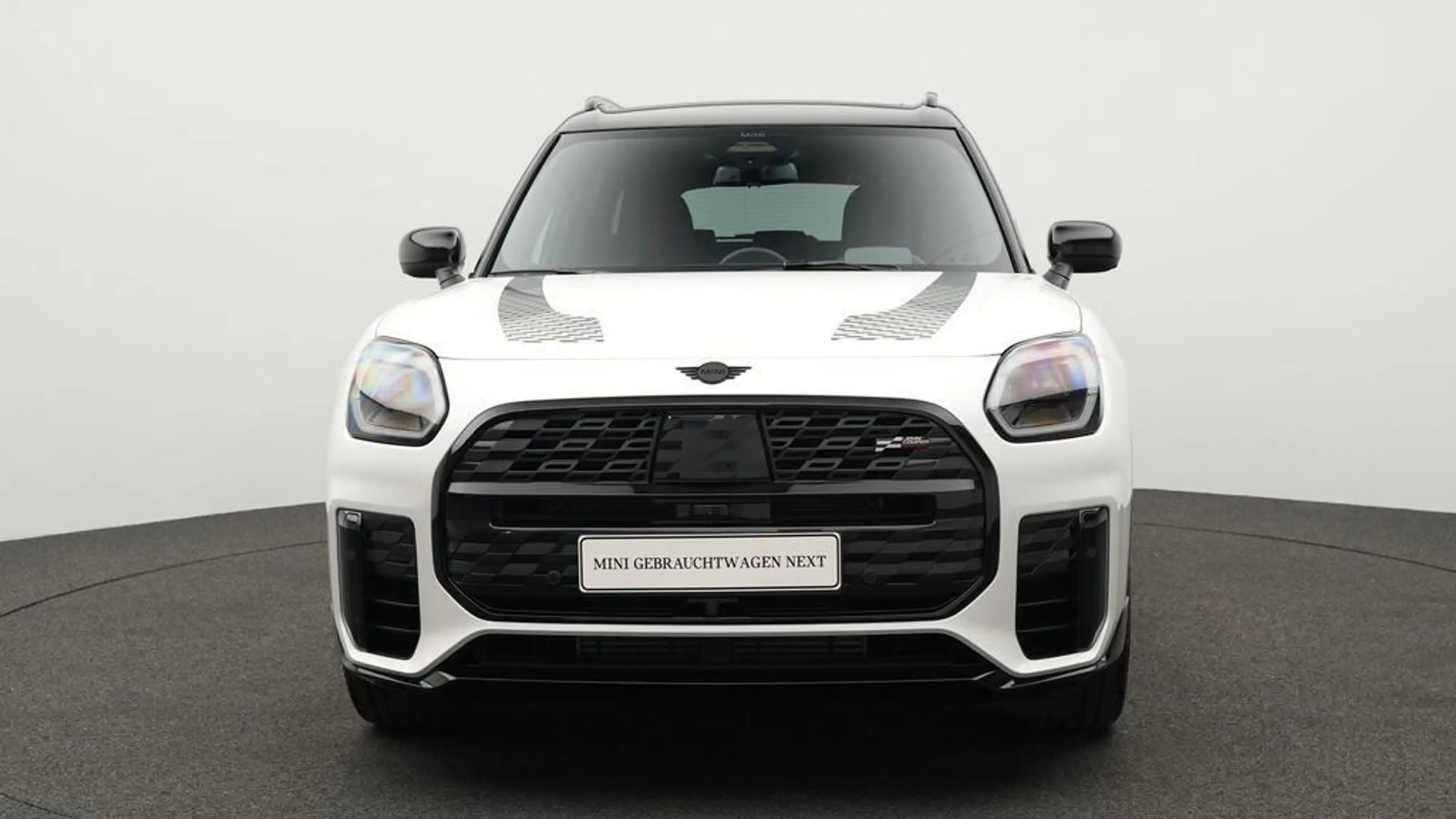 MINI Countryman S All4 John Cooper Works Trim — photo 15