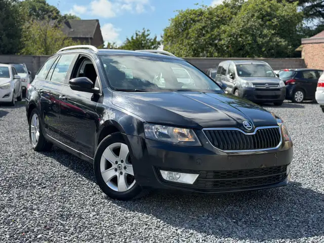 Skoda Octavia SW 1.6 TDi KEYLESS / EURO 6B / AIR CO / NAVIGATION PRO
