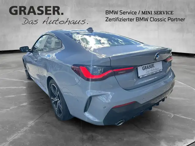 BMW 4 Series view 4